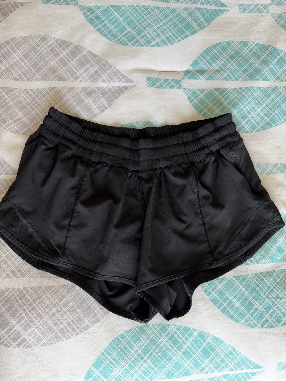 Lululemon Hotty Hot Lined Short 2.5"